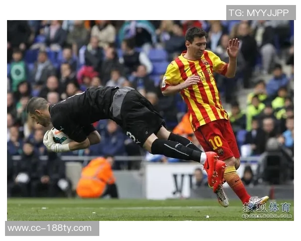 皮克谈梅西未来或参与国王联赛称其为历史最佳希望他能重返赛场
